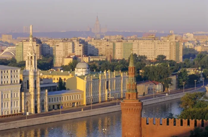 Gerahmter Druck : Fluss Moskau