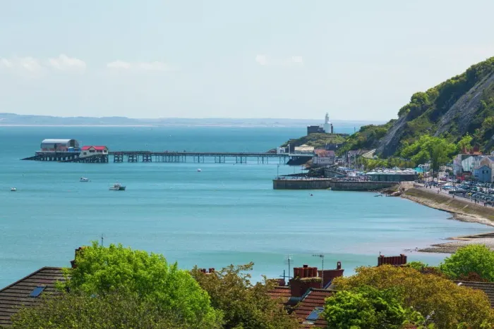 Gerahmter Druck : Mumbles Leuchtturm , Mumbles Pier , Mumbles , Gower , Swansea , Wales , Vereinigtes Königreich von Großbritannien und Nordirland / Europa Gerahmter Druck : Mumbles Leuchtturm , Mumbles Pier , Mumbles , Gower , Swansea , Wales , Vereinigtes Königreich von Großbritannien und Nordirland / Europa