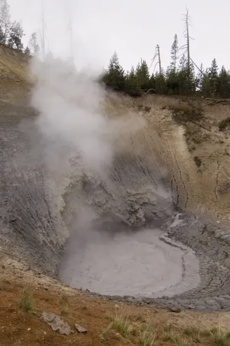 Gerahmter Druck : SP022058. Der Mud-Vulkan-Bereich im Yellowstone-Nationalpark ist ein UNESCO-Welterbestätte Gerahmter Druck : SP022058. Der Mud-Vulkan-Bereich im Yellowstone-Nationalpark ist ein UNESCO-Welterbestätte