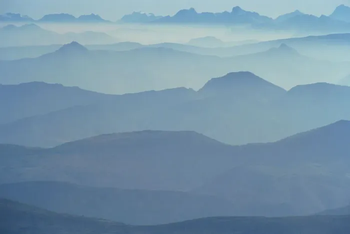 Gerahmter Druck : Blick vom Mont Ventoux in Richtung der Alpen, Region Rhône-Alpes, Frankreich Gerahmter Druck : Blick vom Mont Ventoux in Richtung der Alpen, Region Rhône-Alpes, Frankreich
