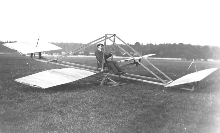 Gerahmter Druck : Oszillatoren von Eardley Biling
