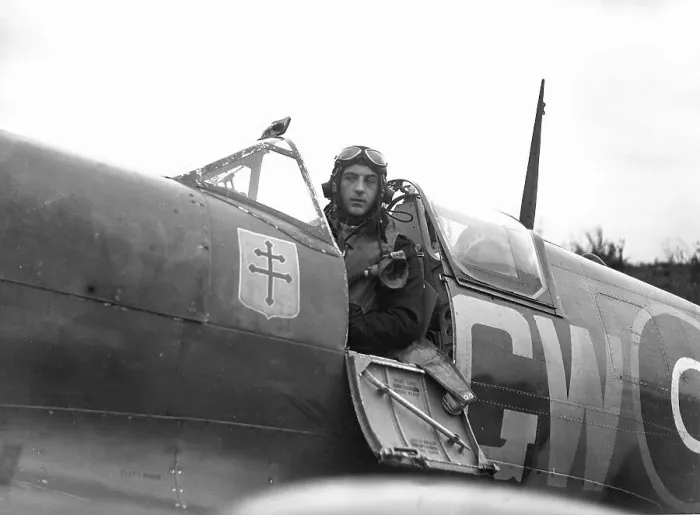 Gerahmter Druck : Spitfire-Pilot Gerahmter Druck : Spitfire-Pilot