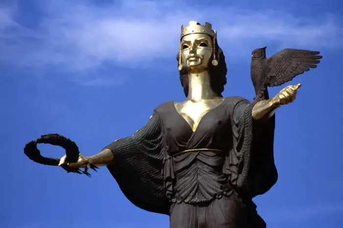 Gerahmter Druck : Bulgarien Sofia Heilige Sophia Denkmal Gerahmter Druck : Bulgarien Sofia Heilige Sophia Denkmal
