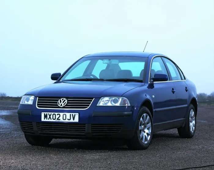 Gerahmter Druck : VW Passat 2002 Gerahmter Druck : VW Passat 2002