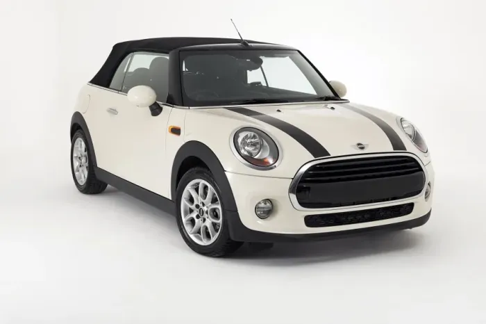 Gerahmter Druck : 2017 Mini Cooper Cabriolet Gerahmter Druck : 2017 Mini Cooper Cabriolet