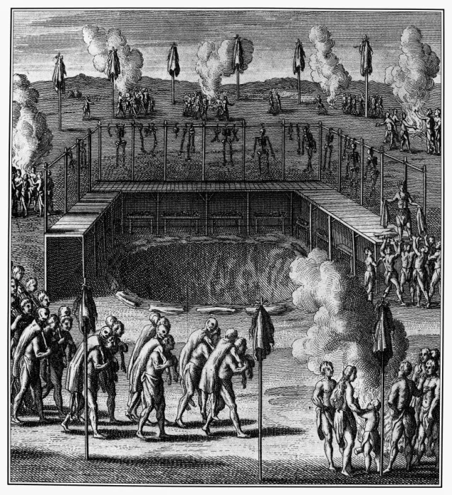Gerahmter Druck : HURON FEEST DER TOTEN. 18.Jahrhundert französische Holzschnitt ungenau die Huronen beim Feest der Toten darstellend. Der Holzschnitt zeigt ganze Leichen mit zum Ort getragenen und Skelette, die an einem Pfahl hängen, was sich jedoch nicht auf den Tatsache beschränkt, dass das Knochenmausel des Verstorbenen in Beutehide gewickelt wurden