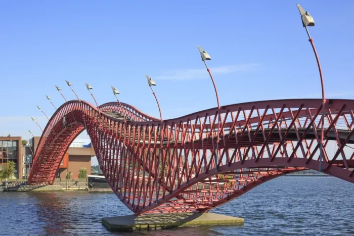 Gerahmter Druck : Pythonbrücke in Amsterdam Gerahmter Druck : Pythonbrücke in Amsterdam