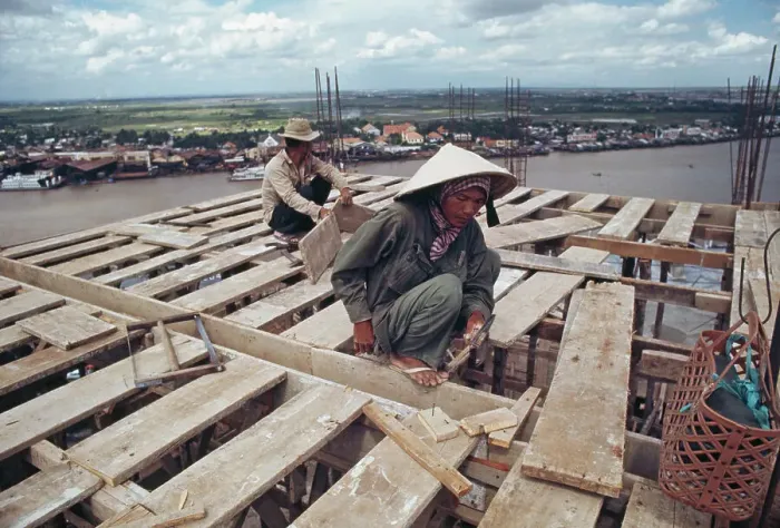 Gerahmter Druck : Bau in Saigon