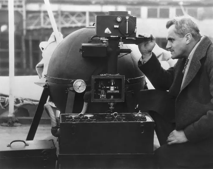 Gerahmter Druck : Berühmter Physiker Arthur Compton Gerahmter Druck : Berühmter Physiker Arthur Compton
