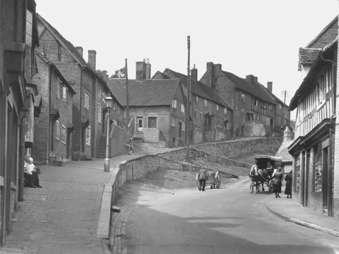 Gerahmter Druck : Bewdley, Worcestershire um 1930. (Fotografie von Hulton ArchiveGetty Images)