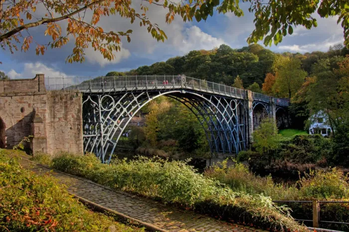 Gerahmter Druck : Eisenbrücke Gerahmter Druck : Eisenbrücke