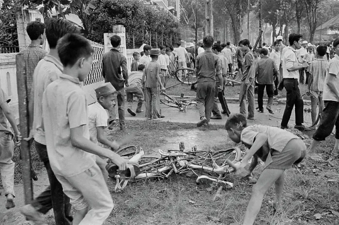 Gerahmter Druck : Proteste in Saigon Gerahmter Druck : Proteste in Saigon