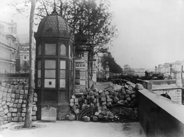 Gerahmter Druck : Pariser Kommunismus Gerahmter Druck : Pariser Kommunismus