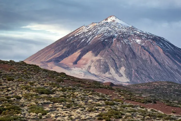 Gerahmter Druck : Schneeköpfiger Berg Teide aus den Las Canadas Gerahmter Druck : Schneeköpfiger Berg Teide aus den Las Canadas