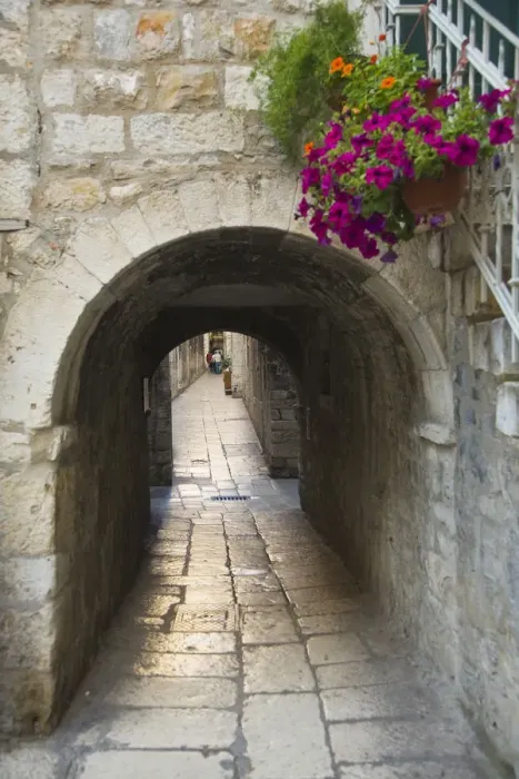 Gerahmter Druck : Straße in Split Gerahmter Druck : Straße in Split