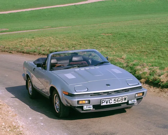 Gerahmter Druck : Die 1981er Triumph TR8 Cabriolet, Erfinder unbekannt Gerahmter Druck : Die 1981er Triumph TR8 Cabriolet, Erfinder unbekannt