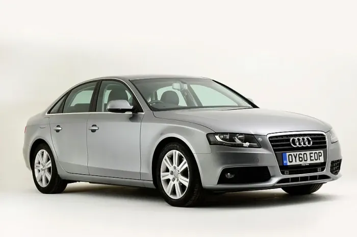 Gerahmter Druck : Audi A4 TDI 2011