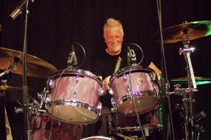 Gerahmter Druck : Celso Alberti, Jose Neto Quartet, Verdict Jazz Club, Brighton, East Sussex, Mai 2025. Ersteller: Brian O'Connor. Celso Alberti, Jose Neto Quartet, Verdict Jazz Club, Brighton, East Sussex ,Mai 2025. Ersteller: Brian O'Connor Gerahmter Druck : Celso Alberti, Jose Neto Quartet, Verdict Jazz Club, Brighton, East Sussex, Mai 2025. Ersteller: Brian O'Connor. Celso Alberti, Jose Neto Quartet, Verdict Jazz Club, Brighton, East Sussex ,Mai 2025. Ersteller: Brian O'Connor