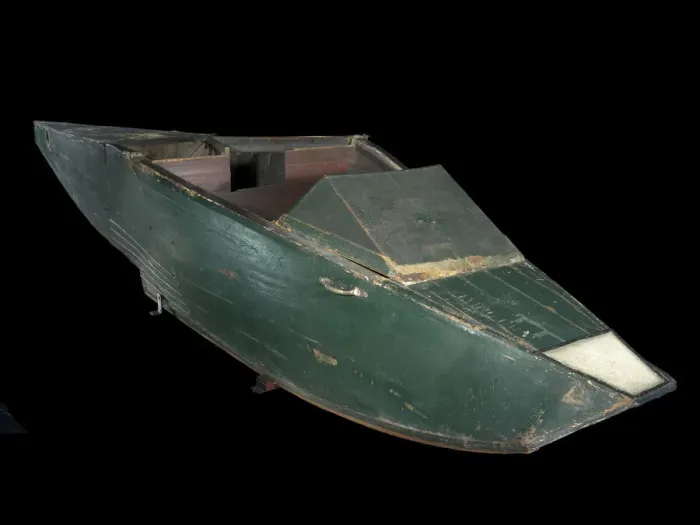 Gerahmter Druck : Curtiss Model E Flugboot (Hülle nur), 1913. Ersteller: Curtiss Aeroplane Gerahmter Druck : Curtiss Model E Flugboot (Hülle nur), 1913. Ersteller: Curtiss Aeroplane