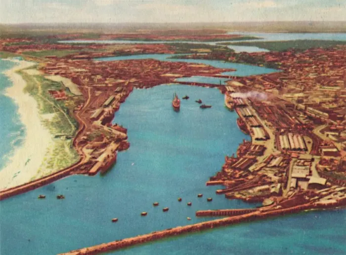 Gerahmter Druck : Fremantle Harbour von der Luft, c1947. Künstler: Unbekannt. Gerahmter Druck : Fremantle Harbour von der Luft, c1947. Künstler: Unbekannt.