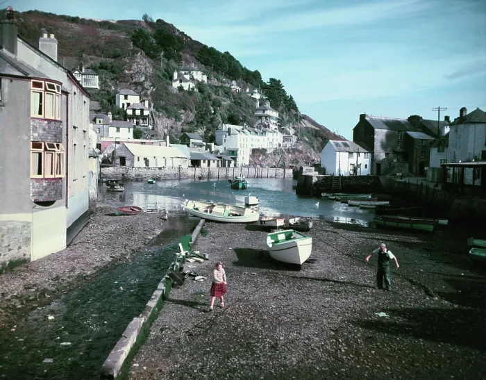 Gerahmter Druck : Polperro Harbour, Cornwall, c1955-1965. Ersteller: Arthur Charles Kirby Ware Gerahmter Druck : Polperro Harbour, Cornwall, c1955-1965. Ersteller: Arthur Charles Kirby Ware