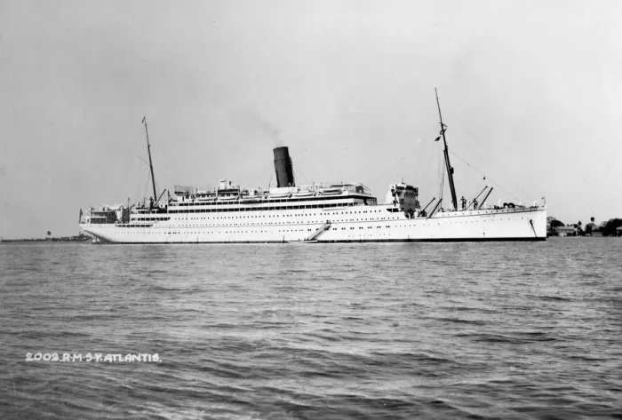 Gerahmter Druck : RMS Atlantis, c1929-c1952 Gerahmter Druck : RMS Atlantis, c1929-c1952