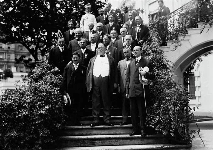 Gerahmter Druck : Robin H. Brown, E. Hatfield, 1912. Schöpfer: Bain News Service Gerahmter Druck : Robin H. Brown, E. Hatfield, 1912. Schöpfer: Bain News Service