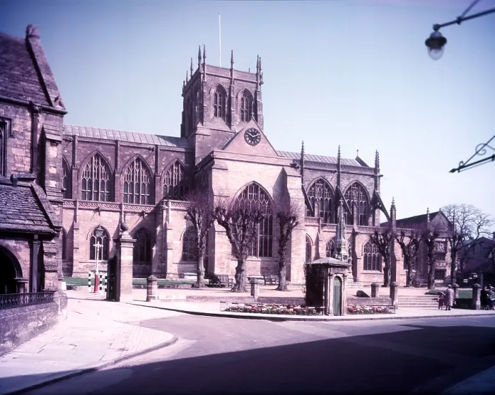 Gerahmter Druck : Sherborne Abbey, Dorset, c1955. Künstler: Arthur Charles Kirby Ware Gerahmter Druck : Sherborne Abbey, Dorset, c1955. Künstler: Arthur Charles Kirby Ware