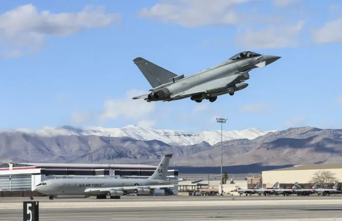Gerahmter Druck : RCAF bei Übung Red Flag 2017 Gerahmter Druck : RCAF bei Übung Red Flag 2017