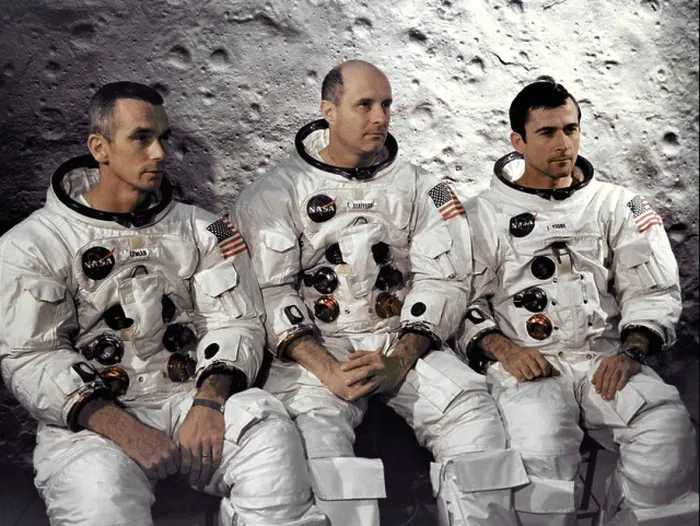 Gerahmter Druck : Apollo 10 Besatzung, Lunar-Modulpilot. Gerahmter Druck : Apollo 10 Besatzung, Lunar-Modulpilot.