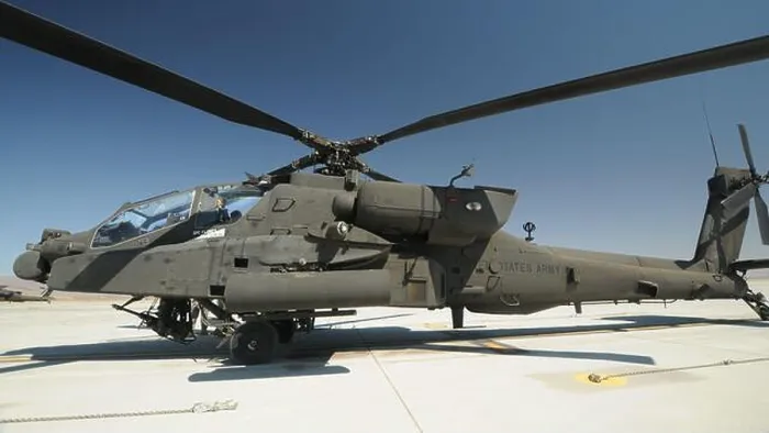 Gerahmter Druck : US-Armee Apache-Hubschrauber Gerahmter Druck : US-Armee Apache-Hubschrauber