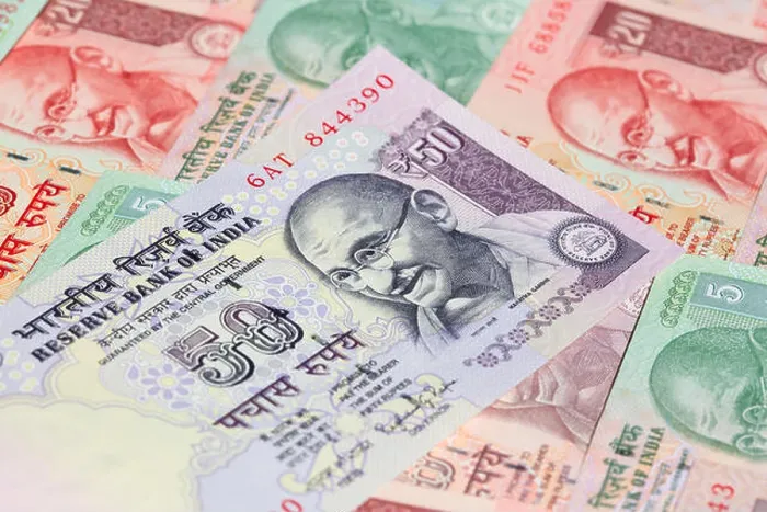 Gerahmter Druck : Sammlung der indischen Banknoten. Gerahmter Druck : Sammlung der indischen Banknoten.