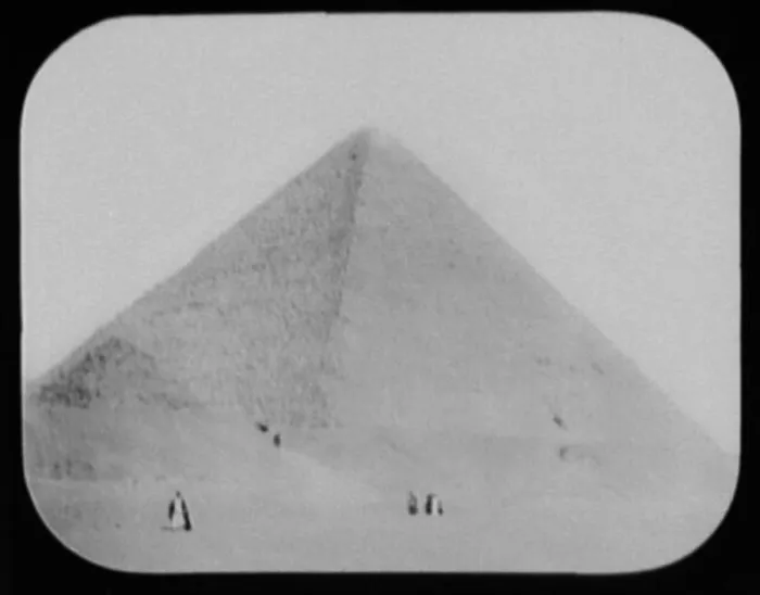 Gerahmter Druck : Die Große Pyramide. Gerahmter Druck : Die Große Pyramide.