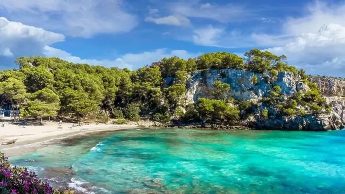 Gerahmter Druck : Blick auf die Cala-Macarell-Bucht, Insel Menorca, Spanien Gerahmter Druck : Blick auf die Cala-Macarell-Bucht, Insel Menorca, Spanien