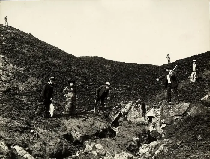 Gerahmter Druck : Vesuvio. Exkursion auf dem Vesuvsberg Gerahmter Druck : Vesuvio. Exkursion auf dem Vesuvsberg