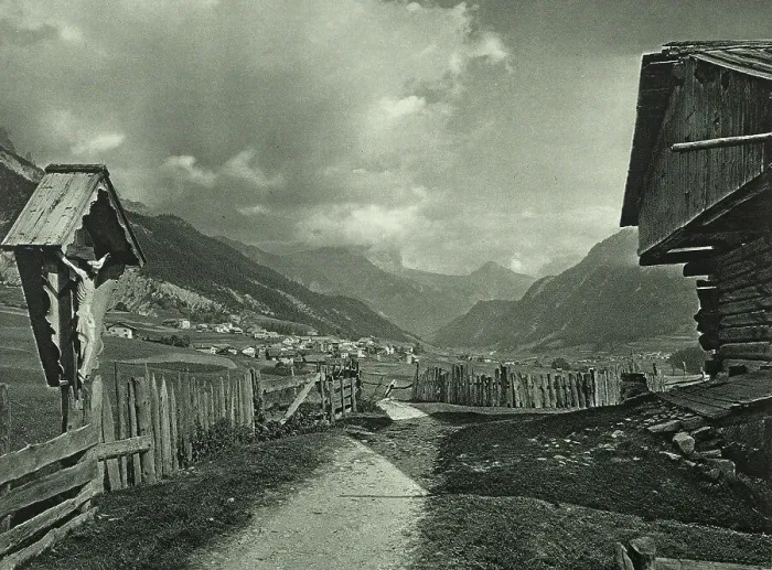 Gerahmter Druck : Die La Val in den Dolomiten 1925 - 1930 circa Gerahmter Druck : Die La Val in den Dolomiten 1925 - 1930 circa