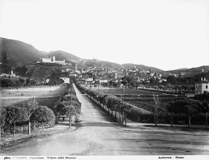 Gerahmter Druck : Panorama von Spoleto