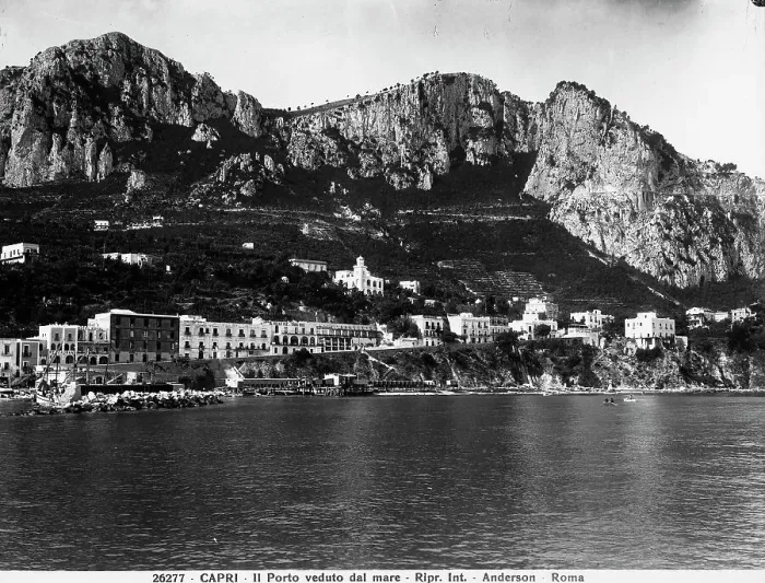 Gerahmter Druck : Panorama des Hafens von Capri Gerahmter Druck : Panorama des Hafens von Capri