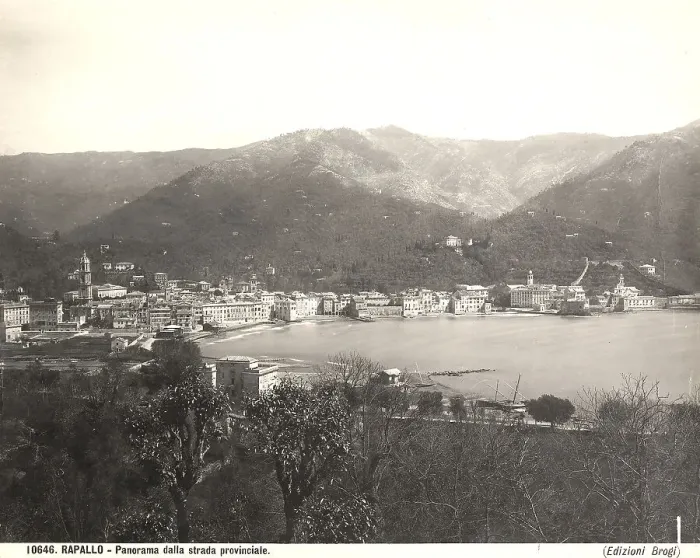 Gerahmter Druck : Panorama des Gemeindegebiets von Rapallo Gerahmter Druck : Panorama des Gemeindegebiets von Rapallo