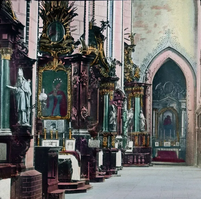 Gerahmter Druck : Danzig. Noch einer weiteren ehrfurchtgebietenden Kirche müssen wir gedenken Gerahmter Druck : Danzig. Noch einer weiteren ehrfurchtgebietenden Kirche müssen wir gedenken