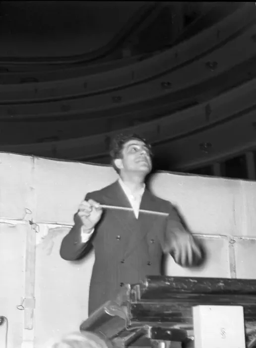 Gerahmter Druck : AmOper oder AnderOper, auch bekannt als Die Zauberflöte (auch in anderen Ländern unter dem Titel Der Zauberer) ist eine Oper von Wolfgang Amadeus Mozart. Sie wurde 1791 an den Wiener Theatern uraufgeführt und besteht aus drei Akten Gerahmter Druck : AmOper oder AnderOper, auch bekannt als Die Zauberflöte (auch in anderen Ländern unter dem Titel Der Zauberer) ist eine Oper von Wolfgang Amadeus Mozart. Sie wurde 1791 an den Wiener Theatern uraufgeführt und besteht aus drei Akten