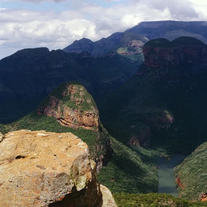 Gerahmter Druck : Südafrika. Blyde River Canyon in dem Krüger-Nationalpark, Südafrika 1984 Gerahmter Druck : Südafrika. Blyde River Canyon in dem Krüger-Nationalpark, Südafrika 1984