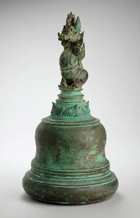 Gerahmter Druck : Glocke mit Löwen. Indonesien, Ostjava. Gerahmter Druck : Glocke mit Löwen. Indonesien, Ostjava.