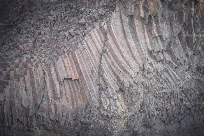 Gerahmter Druck : graue vulkanische Basalt-Säulen-Texturen Gerahmter Druck : graue vulkanische Basalt-Säulen-Texturen