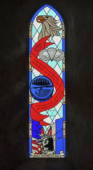 Gerahmter Druck : Glasfenster mit der Widmung an Robert Wright und Ken Moore. Gerahmter Druck : Glasfenster mit der Widmung an Robert Wright und Ken Moore.