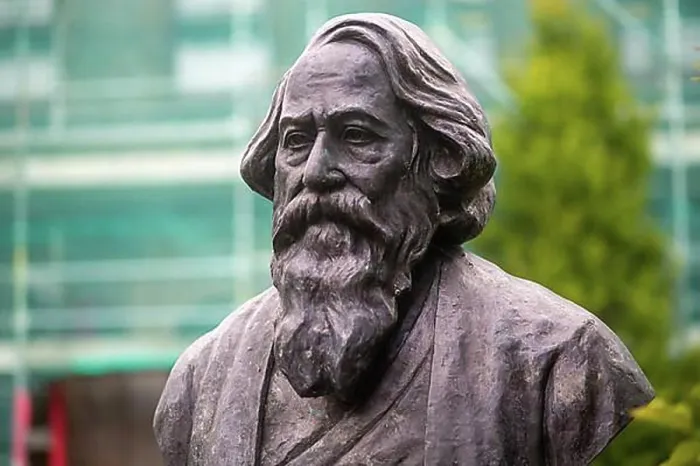 Gerahmter Druck : Ein Denkmal von Rabindranath Tagore Gerahmter Druck : Ein Denkmal von Rabindranath Tagore