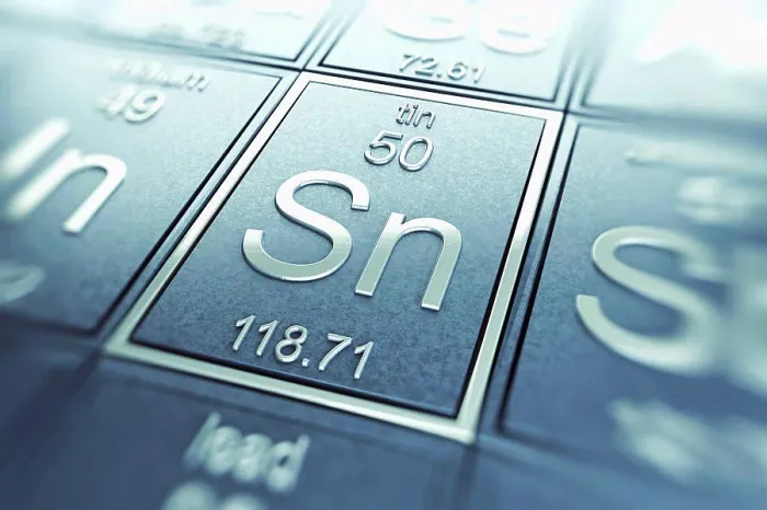 Gerahmter Druck : Zinn (Chemisches Element) Gerahmter Druck : Zinn (Chemisches Element)
