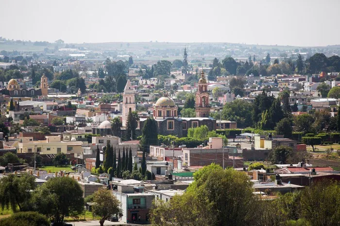 Gerahmter Druck : Blick auf die Stadt Acatepec in Mexiko am Tag. Gerahmter Druck : Blick auf die Stadt Acatepec in Mexiko am Tag.