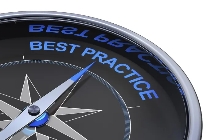 Gerahmter Druck : 3D-Rendern einer Kompass mit dem Text 'Best Practice'. Gerahmter Druck : 3D-Rendern einer Kompass mit dem Text 'Best Practice'.