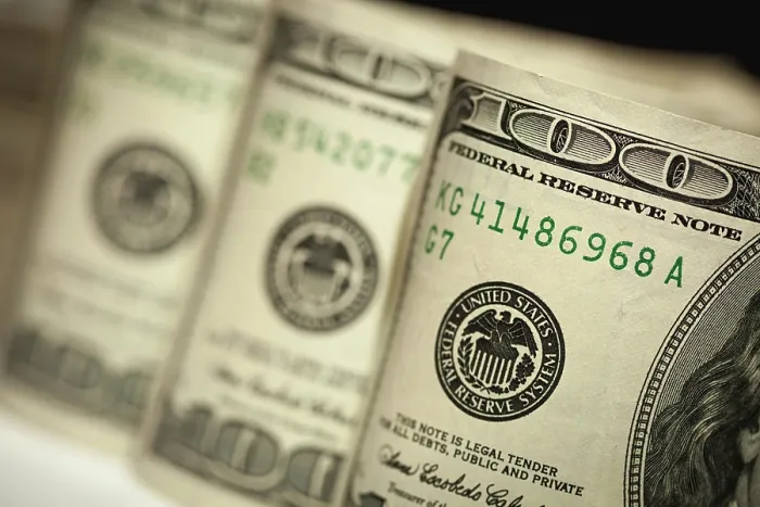 Gerahmter Druck : Abstract der 100-Dollar-Scheine. Gerahmter Druck : Abstract der 100-Dollar-Scheine.